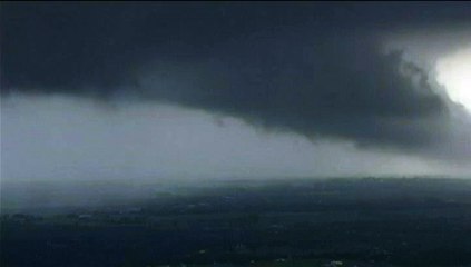 Des tornades frappent plusieurs Etats américains