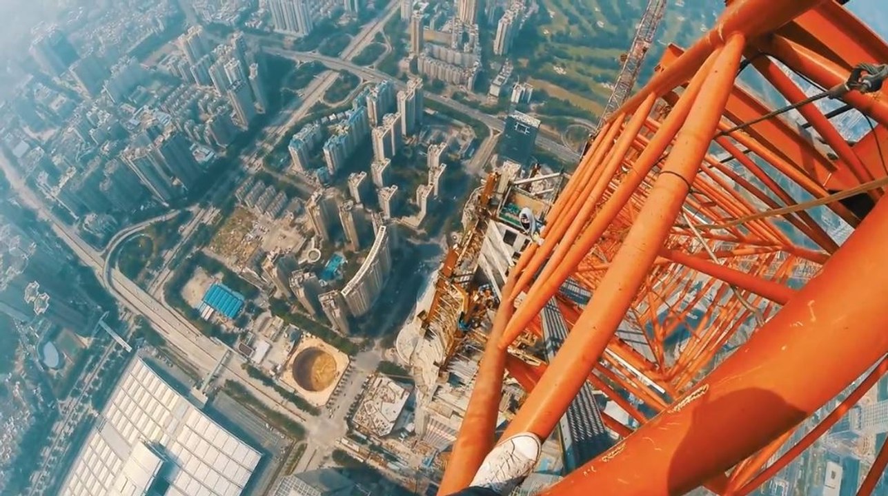 La Shenzhen Tower escaladée par deux Russes