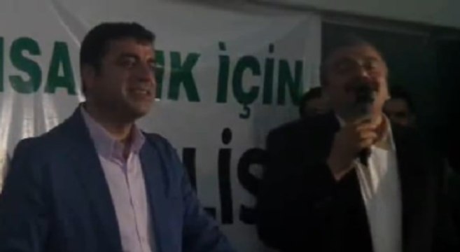 Sırrı Süreyya Önder'in Baydemir Anısı Güldürdü