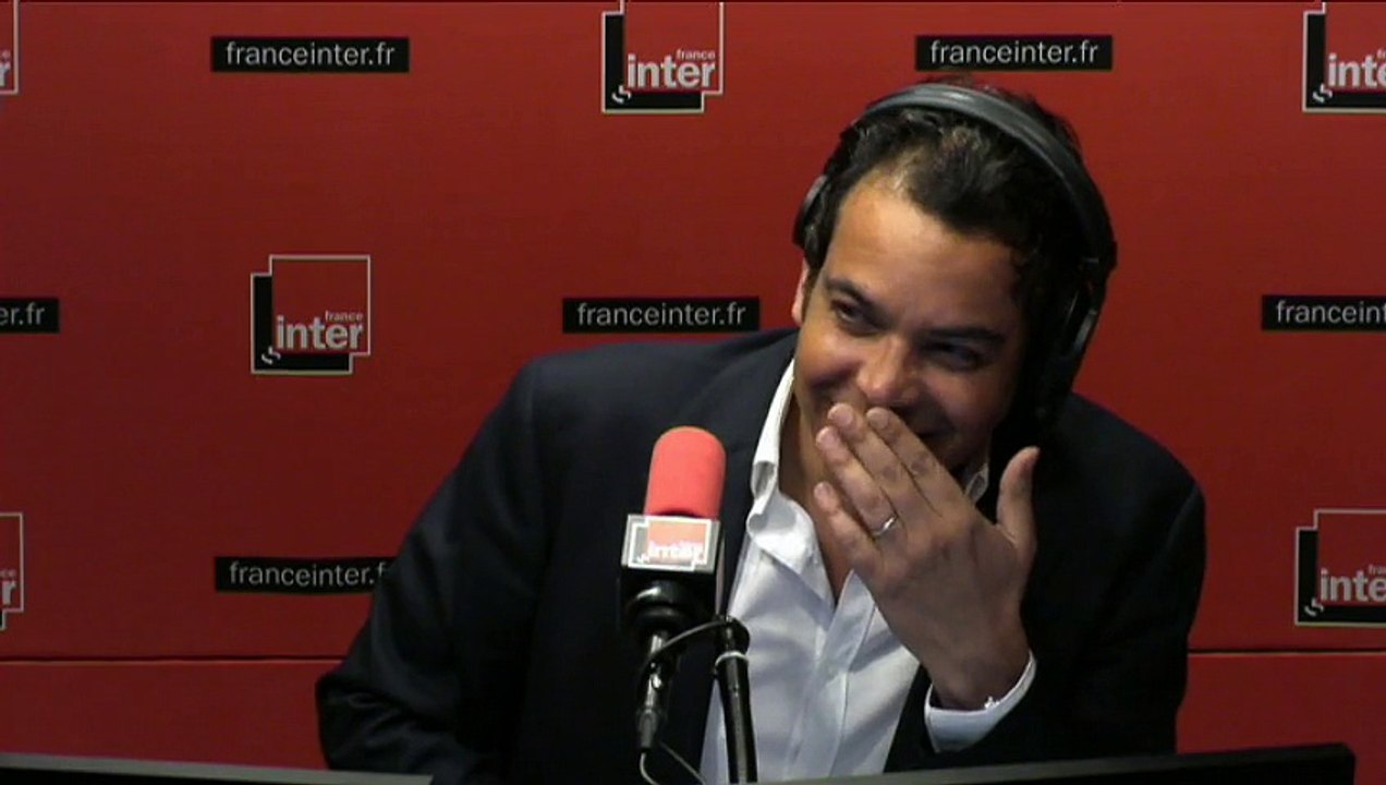 10 ans "sans une main au cul !", Charline Vanhoenacker fait péter le décolleté