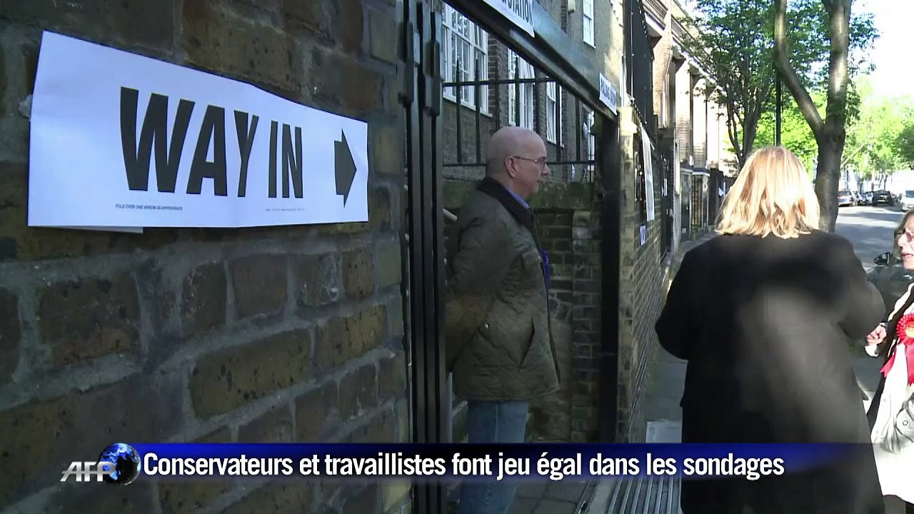 Royaume-Uni: les Britanniques se rendent aux urnes