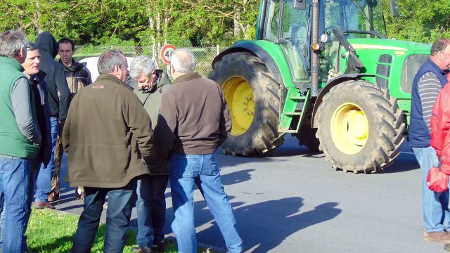 FDSEA72 : Les éleveurs de viande bovine bloquent les abattoirs
