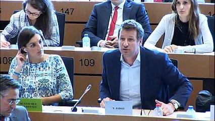 Yannick Jadot interpelle Cécilia Malmström sur l'enfumage de la Commission à propos de l'ISDS