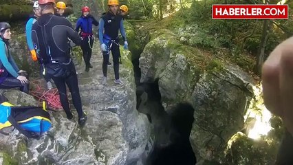 Ayağı Kayınca Metrelerce Yükseklikten Aşağı Düştü