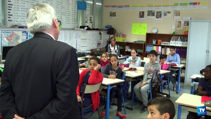 Le député rencontre les élèves de l'école de la Gravette à carcassonne :