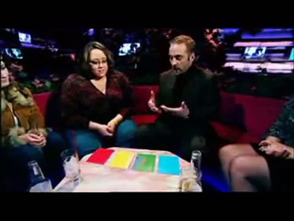 Incredible - See how Derren Brown easily tricks her mind