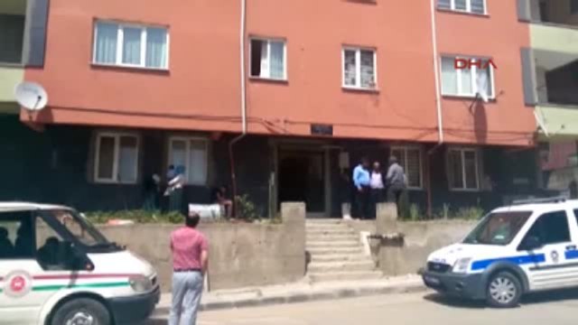 Gebze 19 Yaşındaki İşşsiz Genç Bilgisayar Kablosu ile Kendisini Asarak İntihar Etti