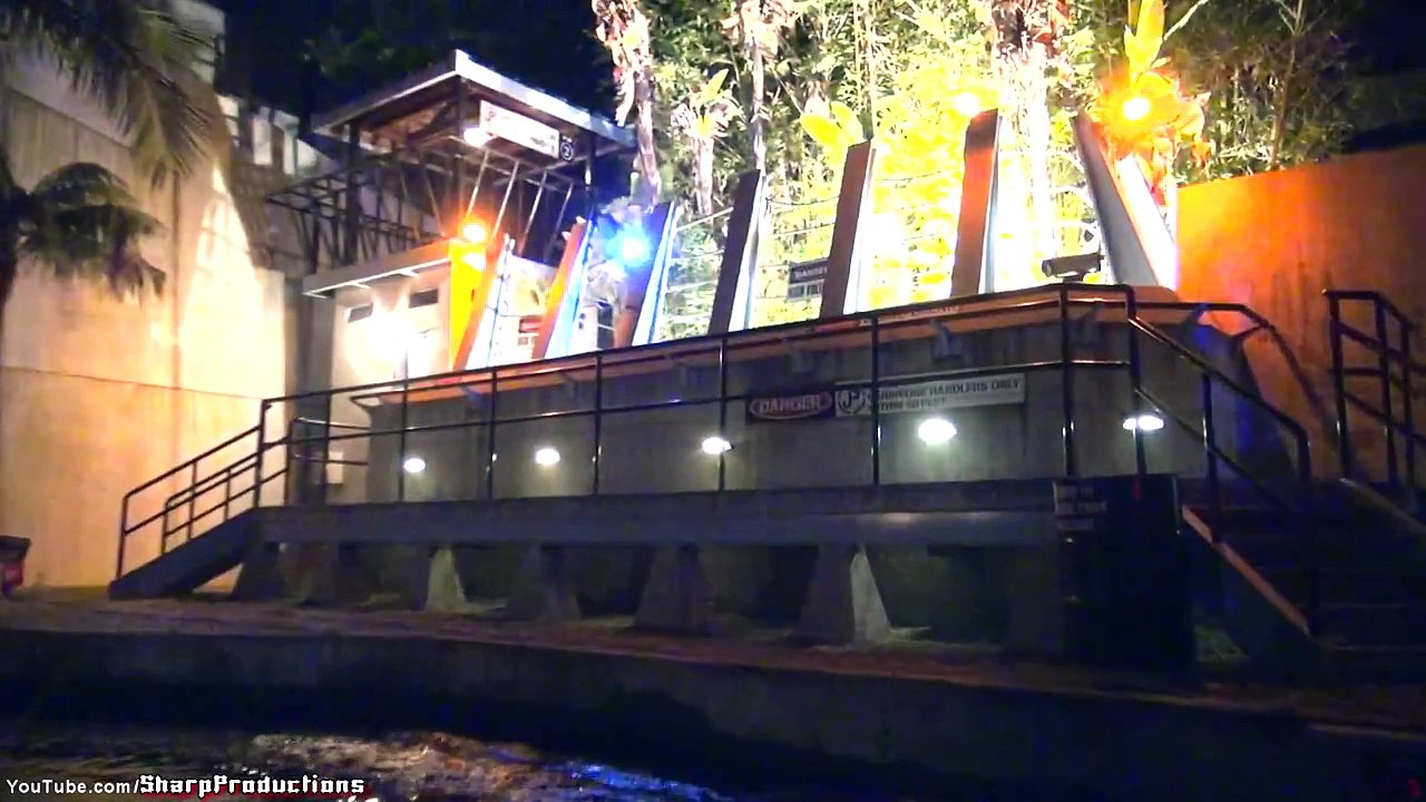 Jurassic Park in the Dark at Halloween Horror Nights 2012 Universal Studios Hollywood