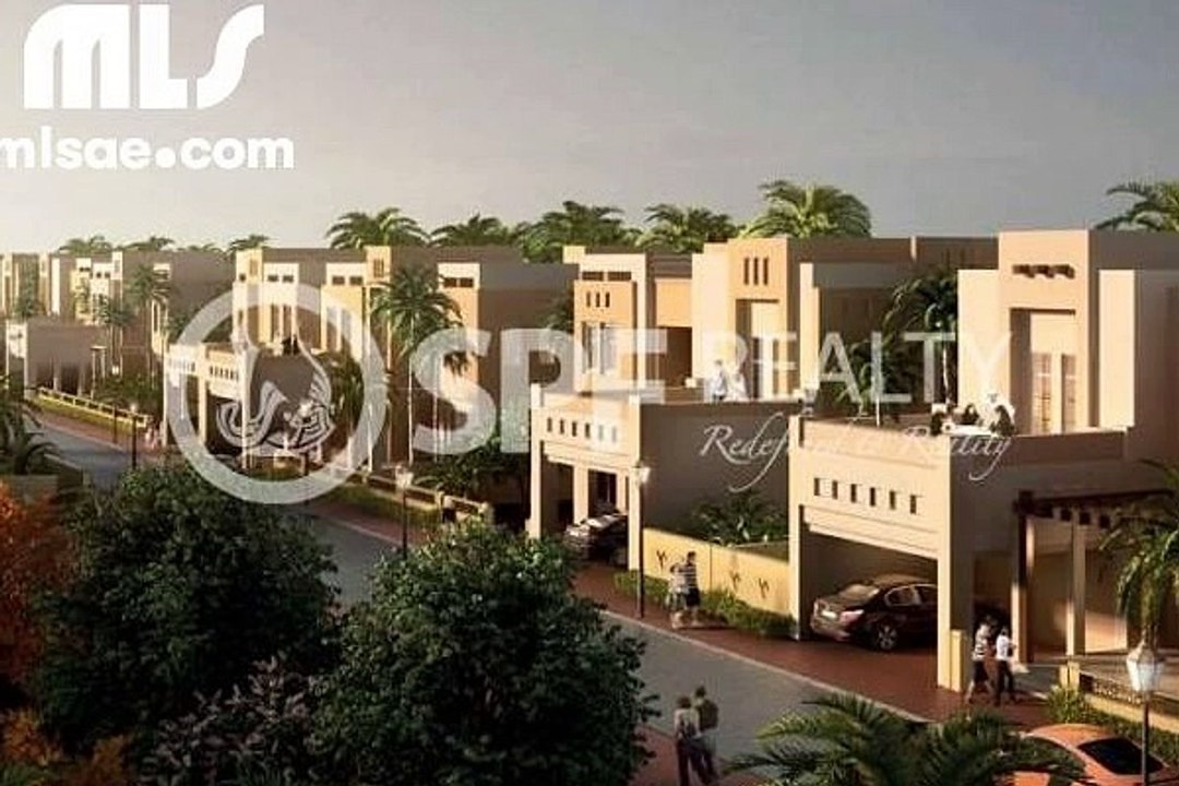 4 bed End Unit with Biggest Plot Townhouse in Mudon - mlsae.com
