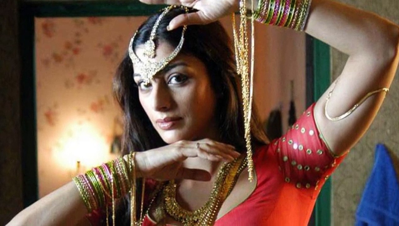 tabu Hot Navel Show very hot n spicy