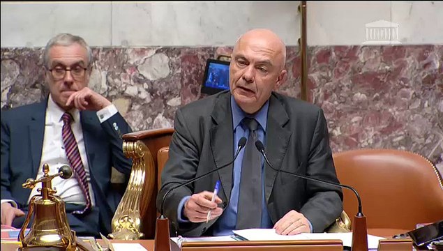 06.05.2015 : 2ème séance : Questions sur la politique des transports