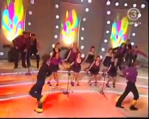 "Chi chi chi co co co"