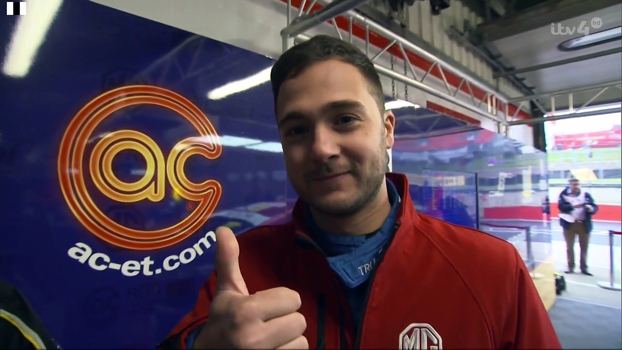 BTCC 2015 Round 01 - Brands Hatch Indy - Build-Up