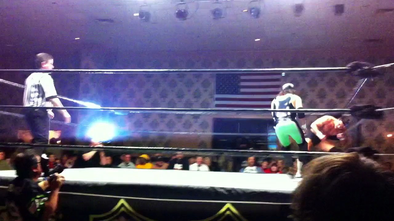 "X-Pac" Sean Waltman vs. Dustin Starr w/ Maria Starr - Memphis POWER Wrestling