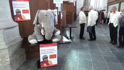 Olifant Joep bij Het Randstedelijk Mannenkoor - Catharijnekerk / Brielle 2015