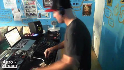 Dj Voz (Sala Sonora - Addicted Sundays)