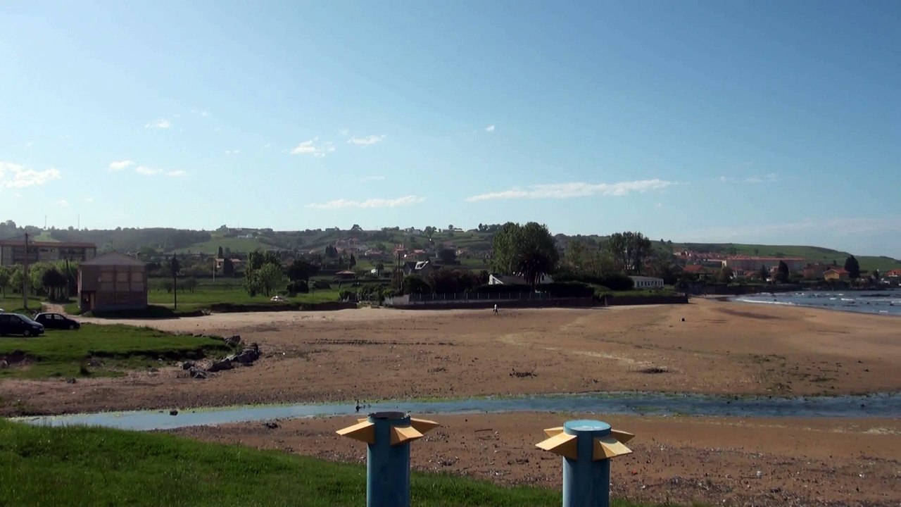 PAISAJES: La playa de Bañugues, Gozón, Asturias