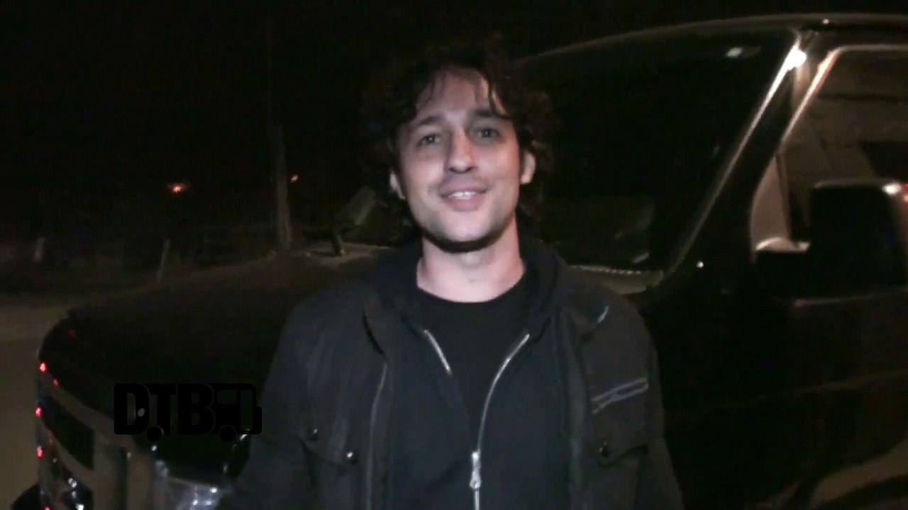 Thomas Ian Nicholas (from American Pie) - BUS INVADERS Ep. 785
