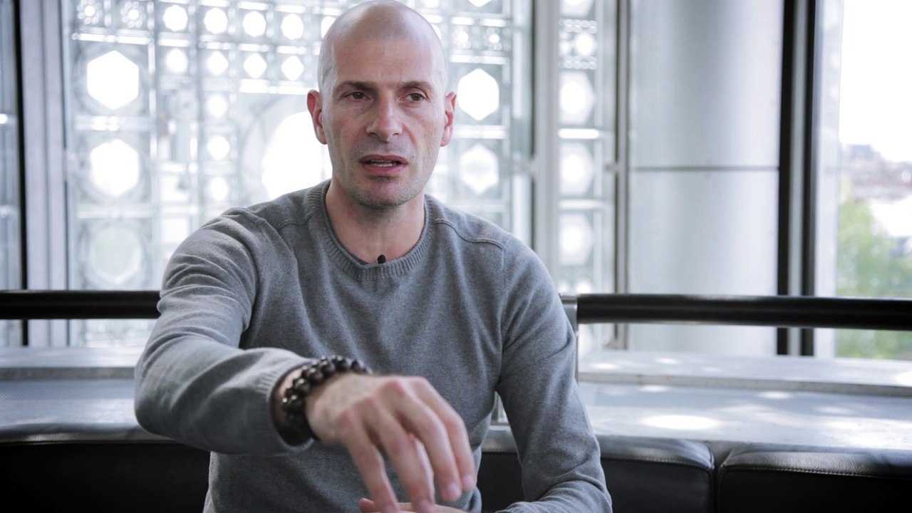 FactLine : 18 ans après, Akhenaton raconte "Demain c'est loin"