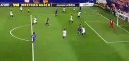 Matías Fernández Incredible Miss  Goal -  Sevilla vs Fiorentina 07.05.2015