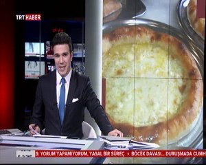 Ekmekle yenen Sürmene Pidesi Yılmaz Pide