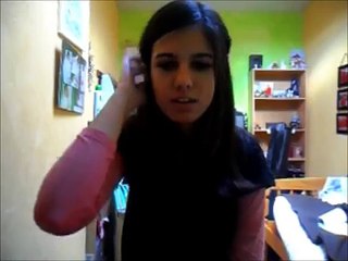 A french girl tries to speak English