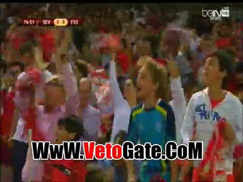 كيفن جاميرو يتقدم بالهدف الثالث اشبيليه فى شباك فيورنتينا