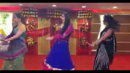 afghani cute girl mujra dance