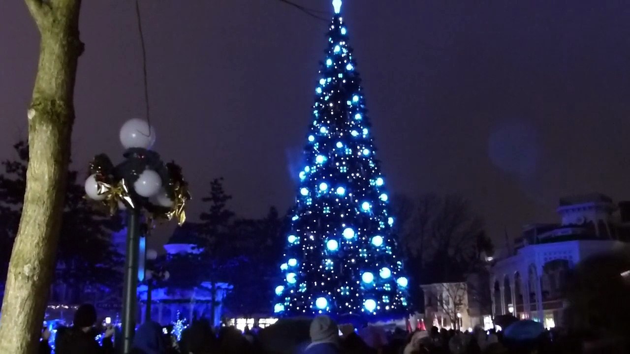 Disneyland Paris - "Illumination du Sapin" le 15 décembre 2014