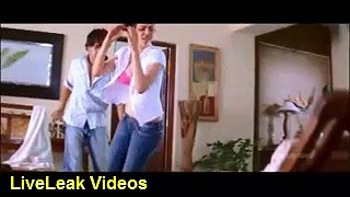 Kajal Agarwal Ki Pink Br@@ in Movie