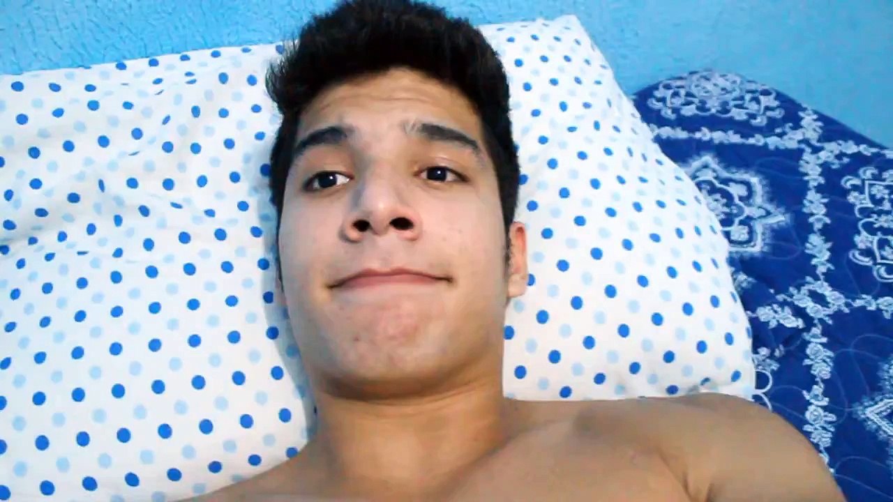 TROLLEI MINHA NAMORADA (AMOR EU TE TRAI)