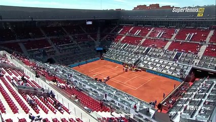 Serena Williams 2-0 Carla Suarez: Áp đảo