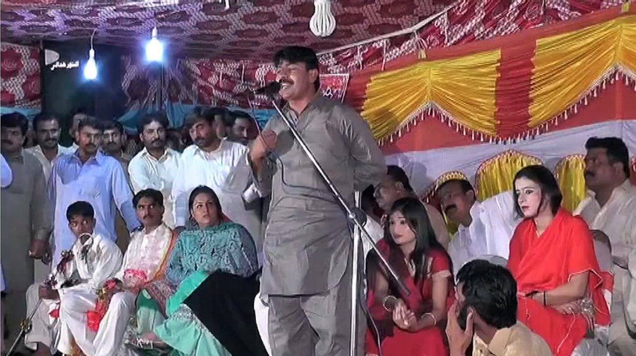 Mushaira Raz and Aima Khan