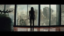 Dwayne Johnson, Alexandra Daddario In 'San Andreas' Third Trailer