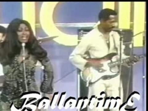 Ike & Tina Turner - Proud Mary