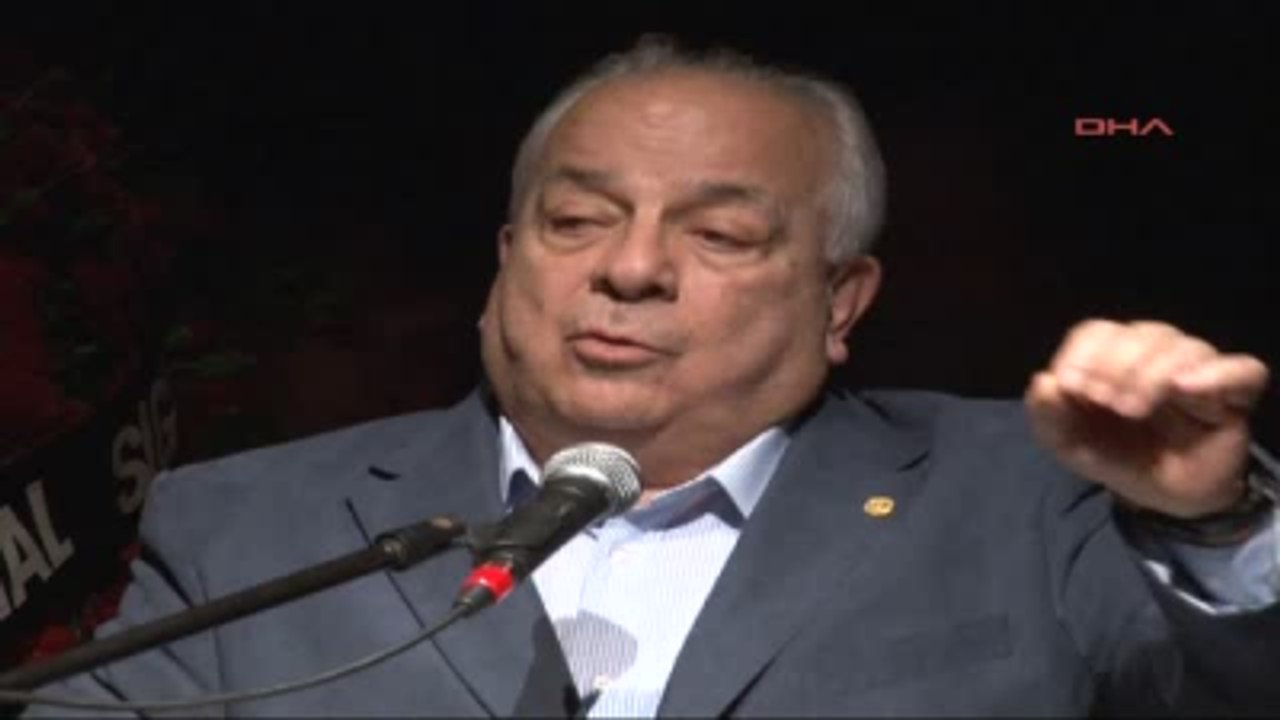 Zeki Alasya Vefat Etti