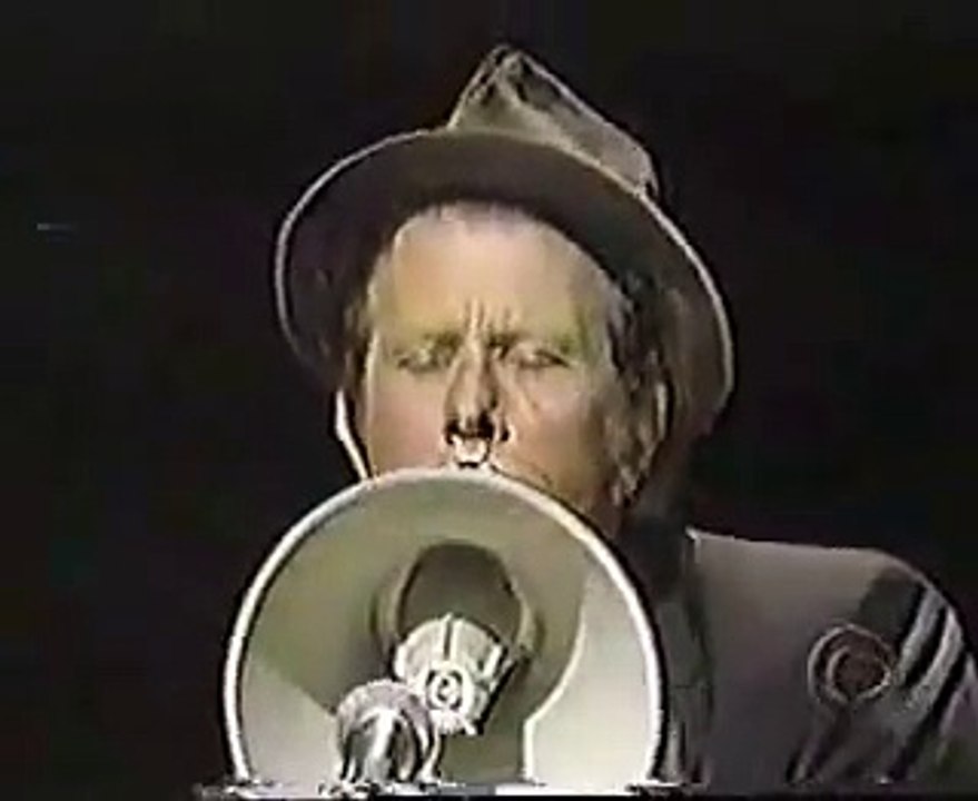 Tom Waits Chocolate Jesus (live David Letterman) video Dailymotion