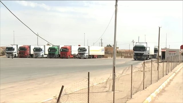 تفاقم الخسائر الاقتصادية بالأردن جراء إغلاق معابر حدودية