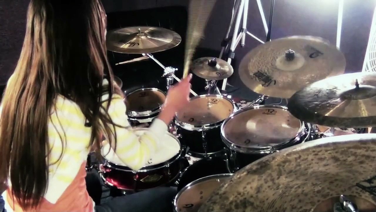 DREAM THEATER - PULL ME UNDER - DRUM COVER BY MEYTAL COHEN