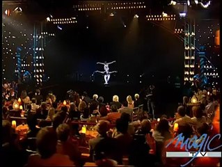 Entertainment - Chinies Gymnastic Performance in Show