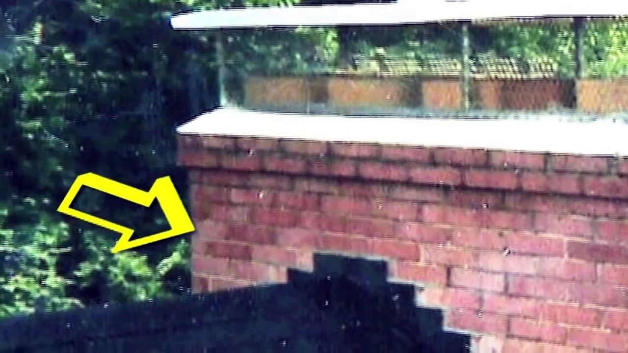 Chimney Flashing Repair - How to Fix Leaks