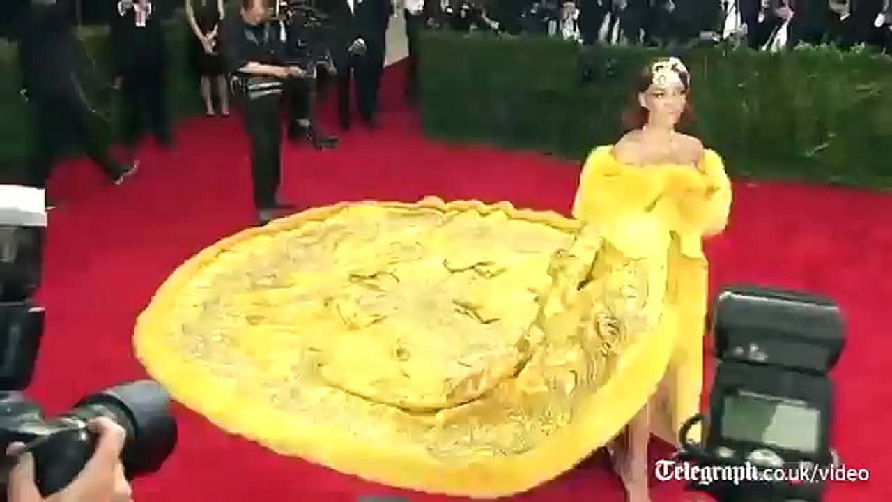 #1 Robert Pattinson & FKAtwigs, Red Carpet MetGala in NYC 04.05.2015
