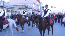 Erzurum Temizlik İşçisinin Festival Mesaisi