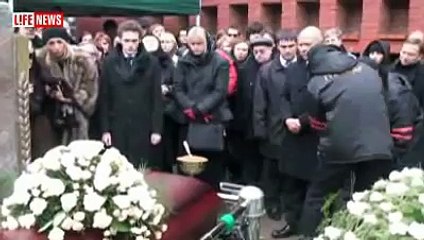 Похороны Алены Бондарчук