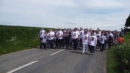 Ruyaulcourt: la marche blanche pour Kathy Cardon a rassemblé 250 personnes