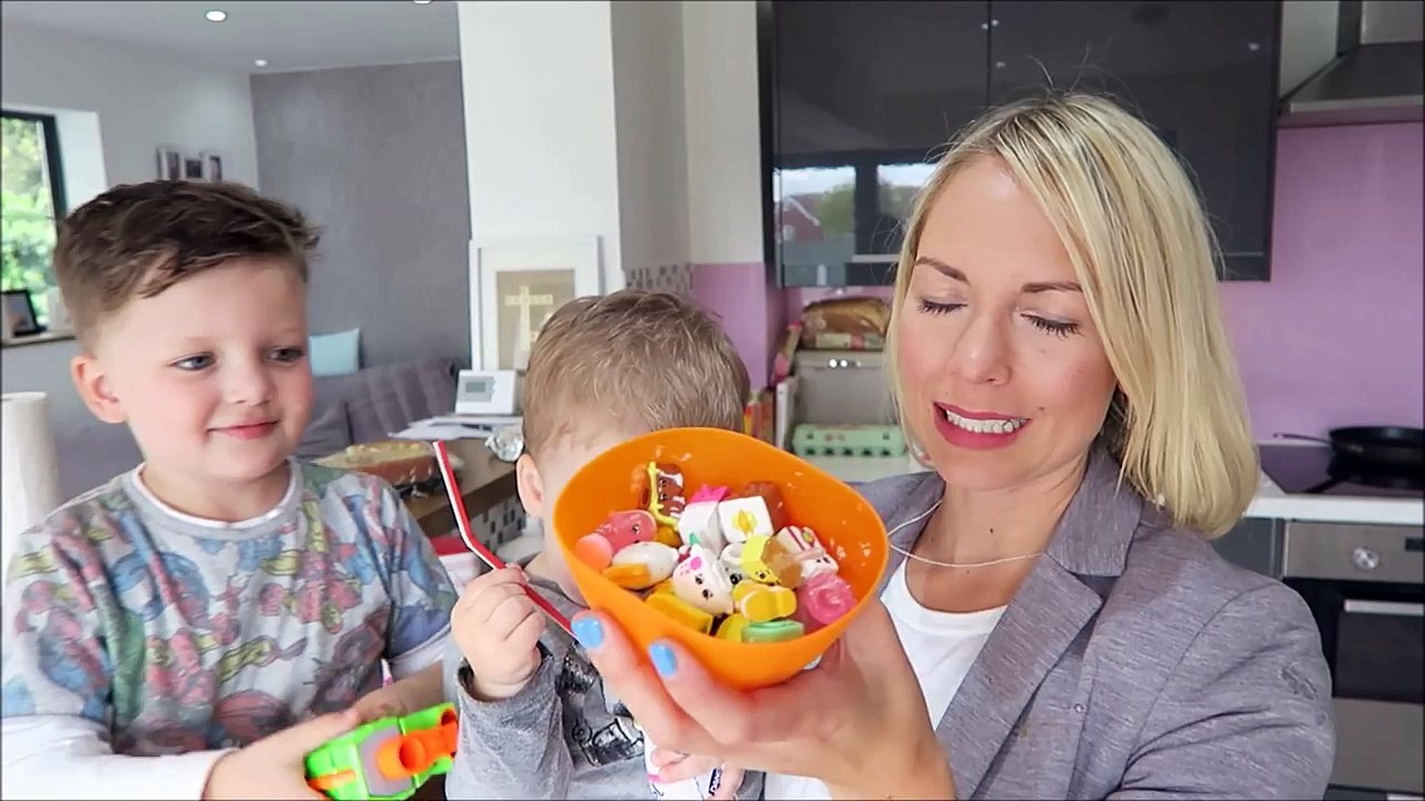 SURPRISE SHOPKIN CAKE | EMILY NORRIS