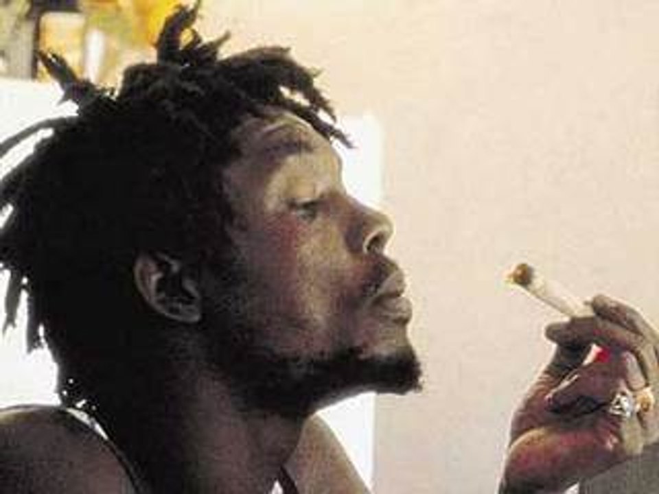 Peter Tosh - Legalize it