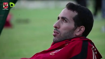 التحفظ على أموال لاعب الأهلي السابق محمد أبو تريكة