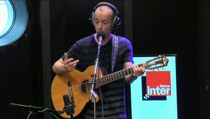 "Robert lève toi et danse avec Mehdi" : une chanson de Frédéric Fromet