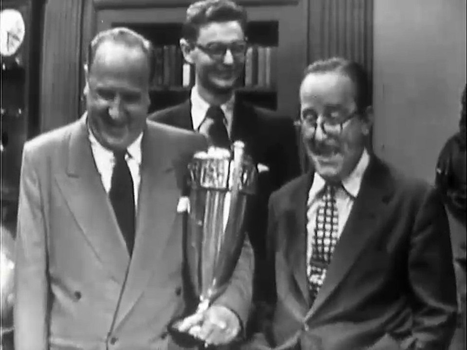 Mister Peepers: The Chess Match